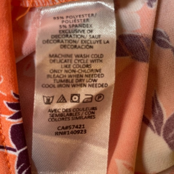 Ann Taylor Floral Top sz XS - Picture 4 of 4